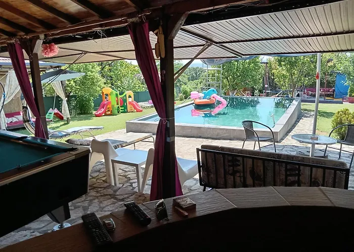 Apartman Sava Land *